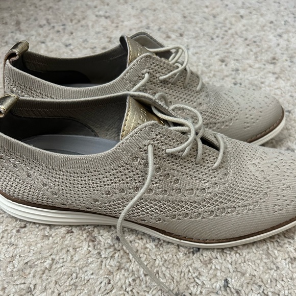 Cole Haan Ladies Shoes - Picture 4 of 4